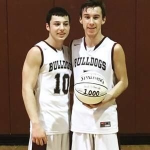 Meet your Posher, Avery